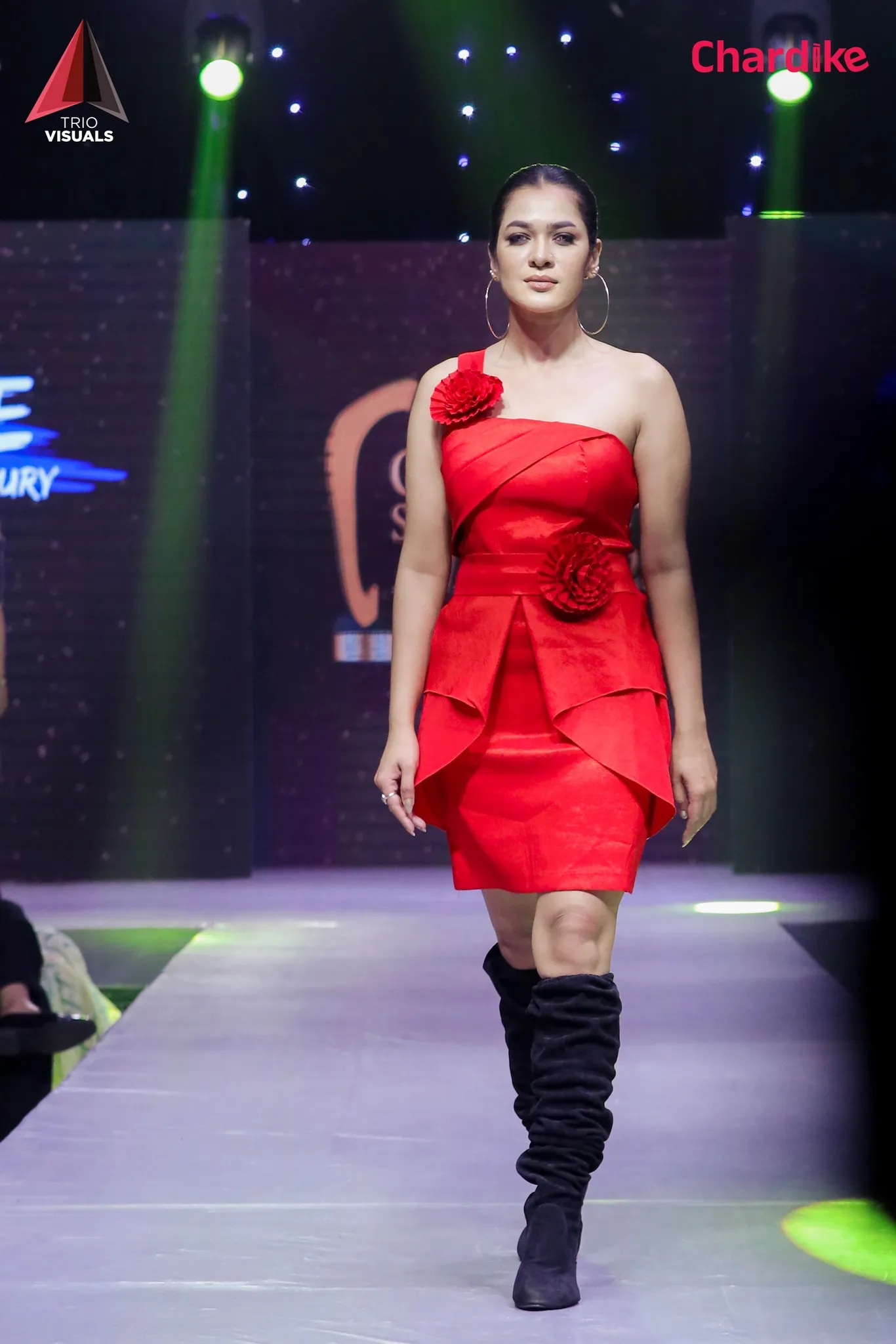 485695684_686193763927681_901228